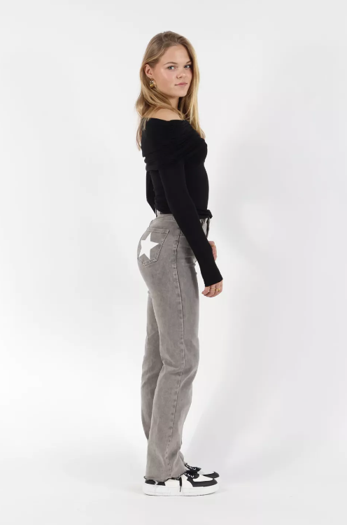 Classic High-Rise Star Jeans