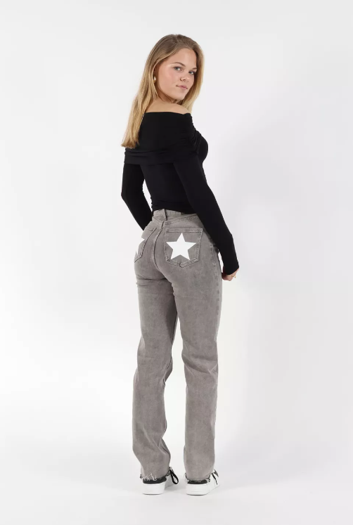 Classic High-Rise Star Jeans