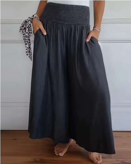 Elegant Pleated Maxi Skirt