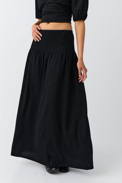 Elegant Pleated Maxi Skirt