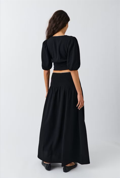 Elegant Pleated Maxi Skirt